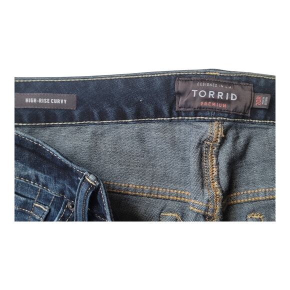 Torrid Premium High Waist Plus Size Curvy JeansSize 20R - Picture 4 of 10